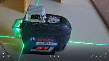 Bosch GLL 3-80 CG: Precyzja laserowa na nowym poziomie. Test w praktyce. Porównanie z wersją budżetową 