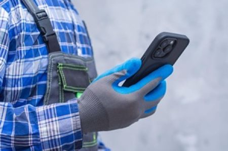 Jaka aplikacja dla elektryka może usprawnić pracę na budowie?
